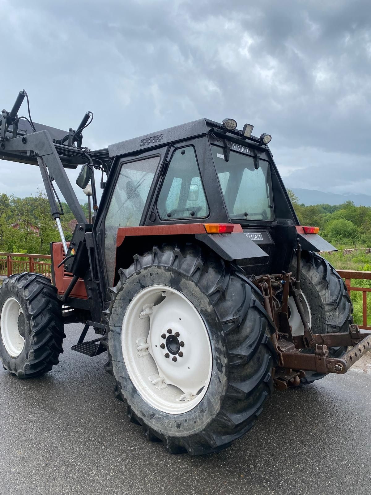 Fiat agri 80-90 DT cu Încărcător Profesional