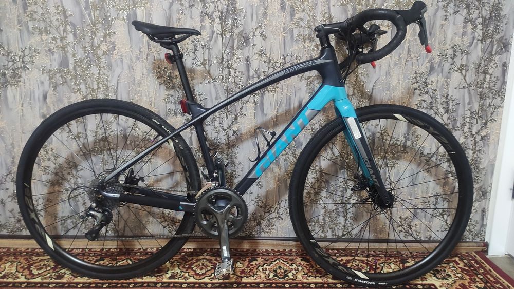 Карбоновый гравийний велосипед Giant Anyroad 2 carbon