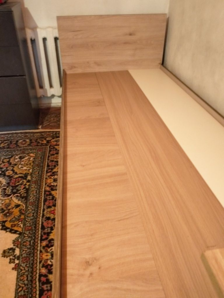 кровать 1.90х90 новый