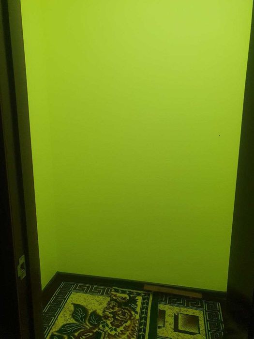 Navoiy shahar. 3 xonali uy ikki qavatli qilib qurilgan