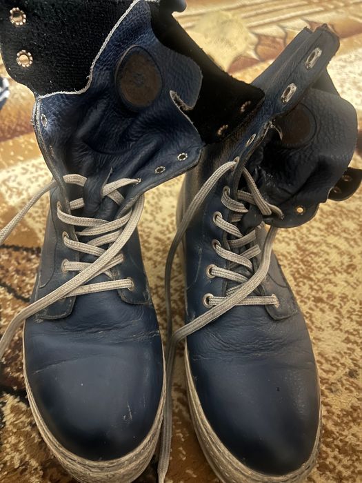Високи кецове/ ботуши Дарис