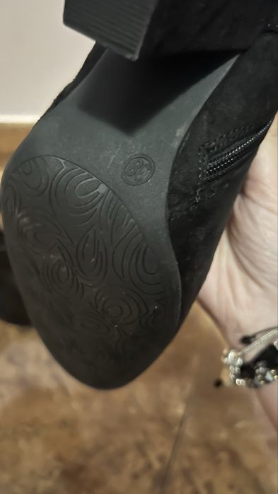 Ghetuțe cu toc damă