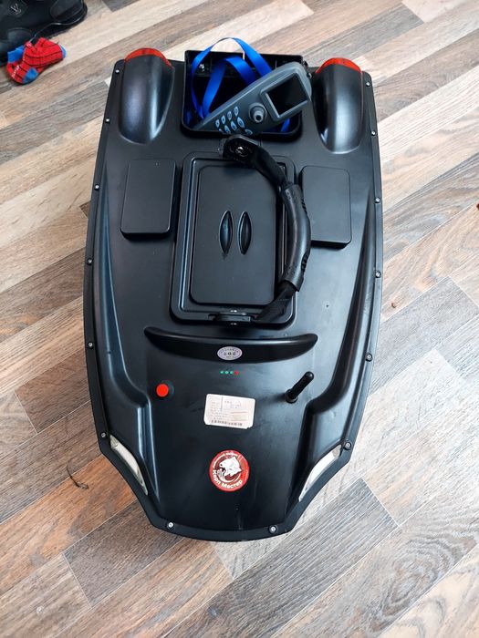 Лодка для завоза