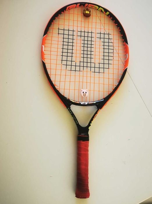 Детска тенис ракета Wilson Burn Junior 23