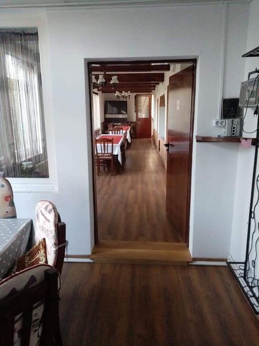 Închiriez Cabana