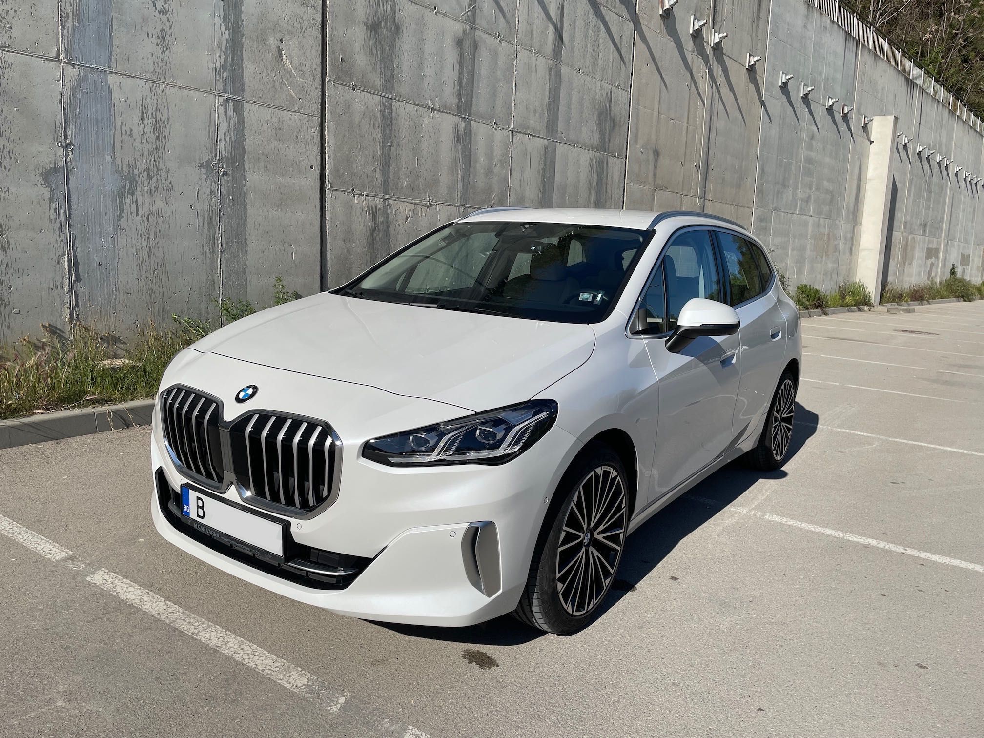 BMW 220i Active Tourer Steptronic Линия Luxury