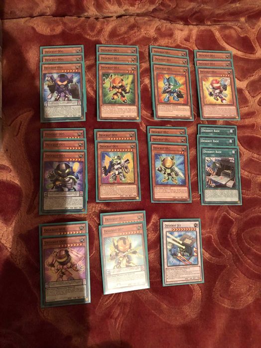 Yu Gi Oh Deskbots deck core