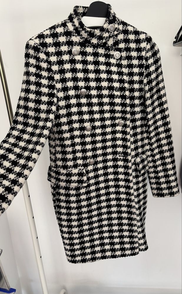 Палто ZARA XS на квадрати
