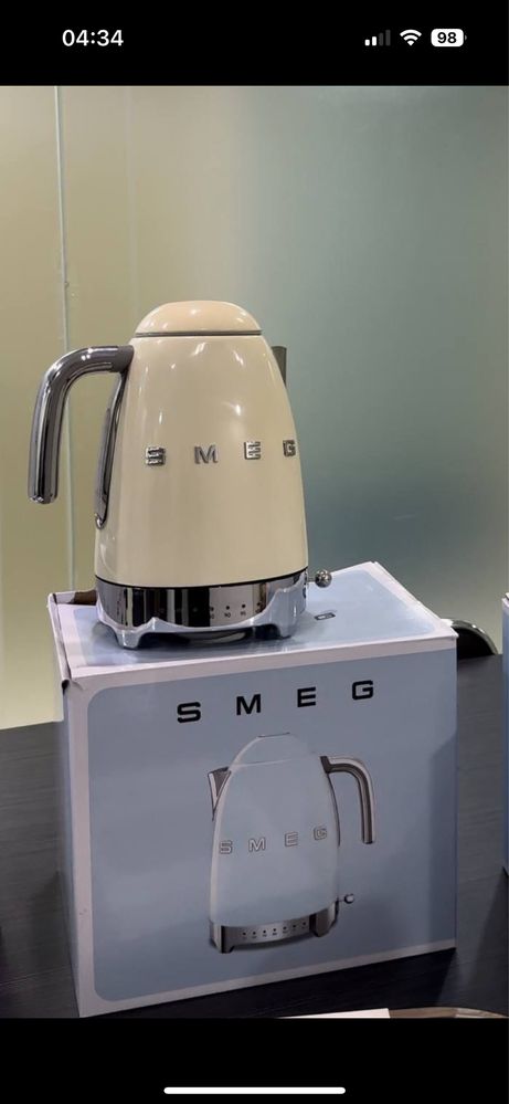 Электрочайник Smeg