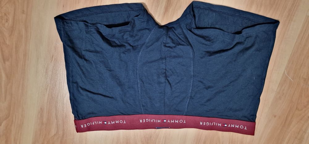 Boxeri Tommy Hilfiger mărimea XXL