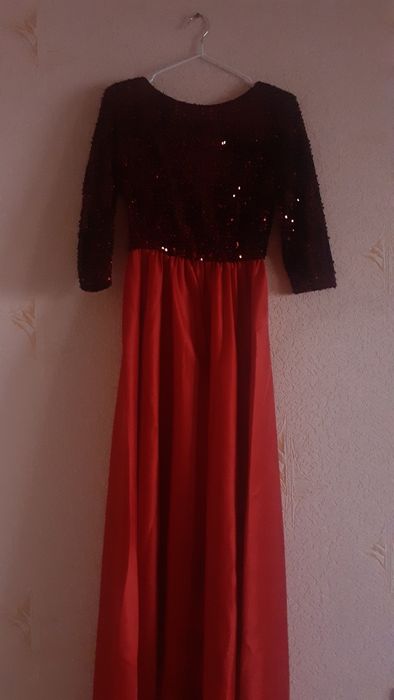 вечернее женское платье