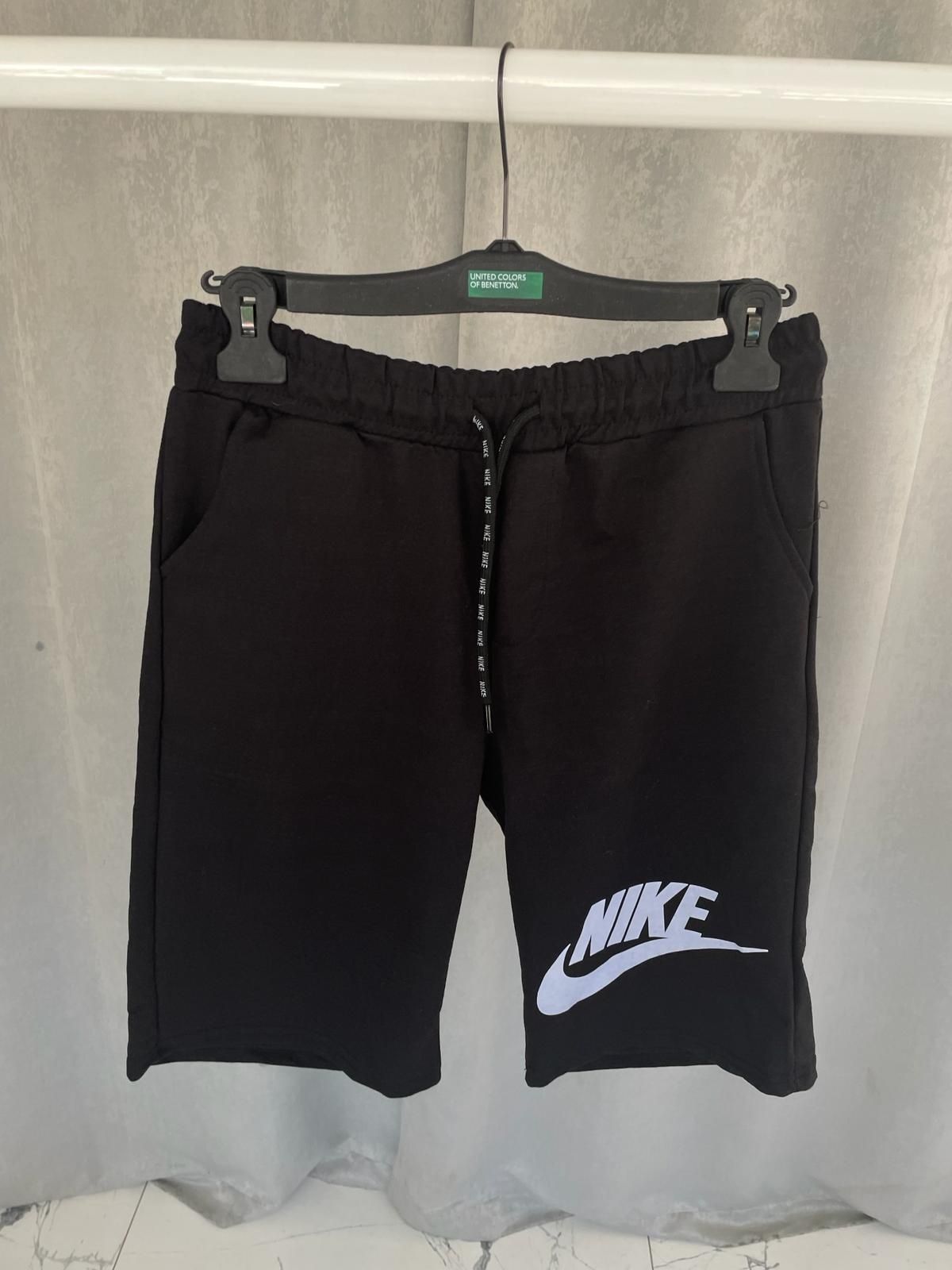 Nike къси панталони