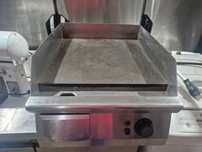 Grill electric sau gaz de putere, de banc sau cu banc