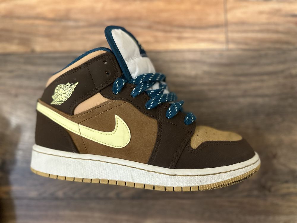 Детски Спортни обувки Nike AIR JORDAN 1