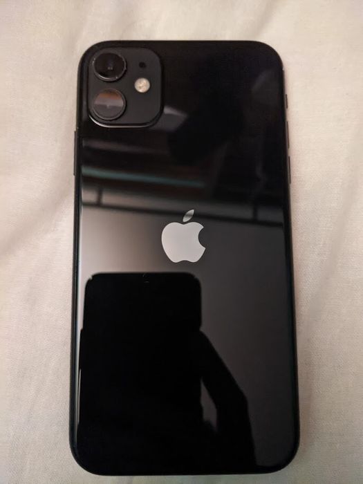 iPhone 11 Black 128GB!