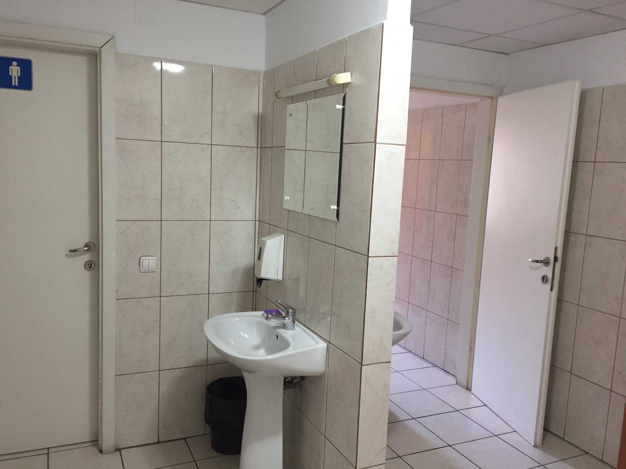 Inchiriez spatiu birou  275 Euro Mall Vitan - Dristor