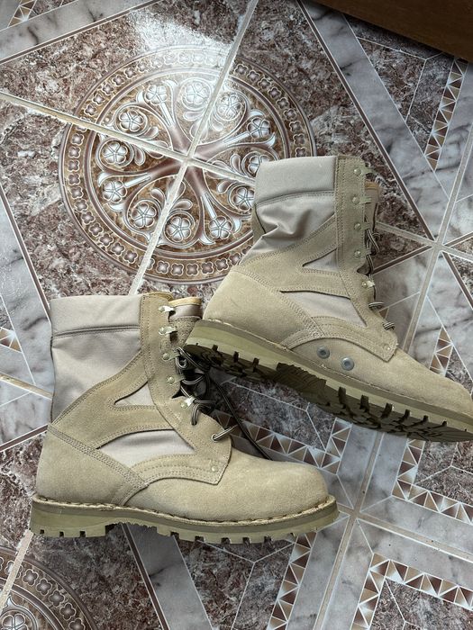 Set haine militare și bocanci