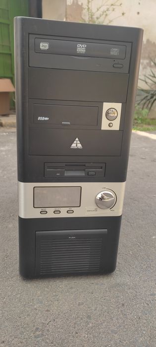 Кейс от компьютера