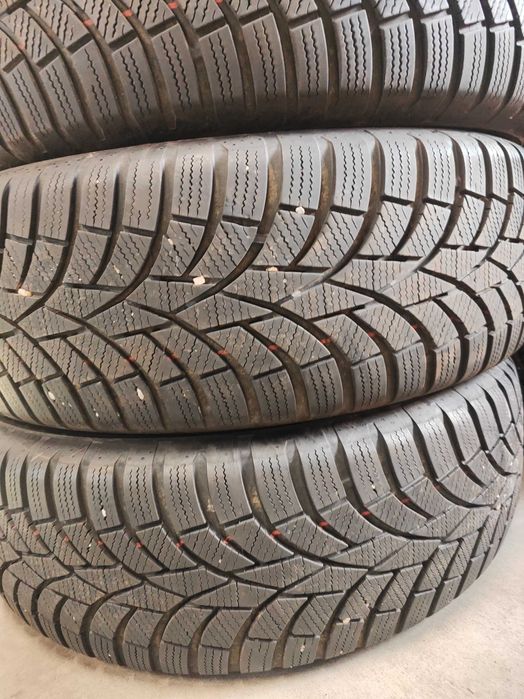 4бр.зимни гуми 215/65/17 Toyo