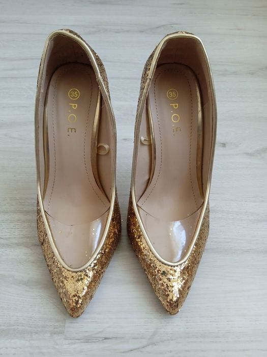 Pantofi paiete damă 35