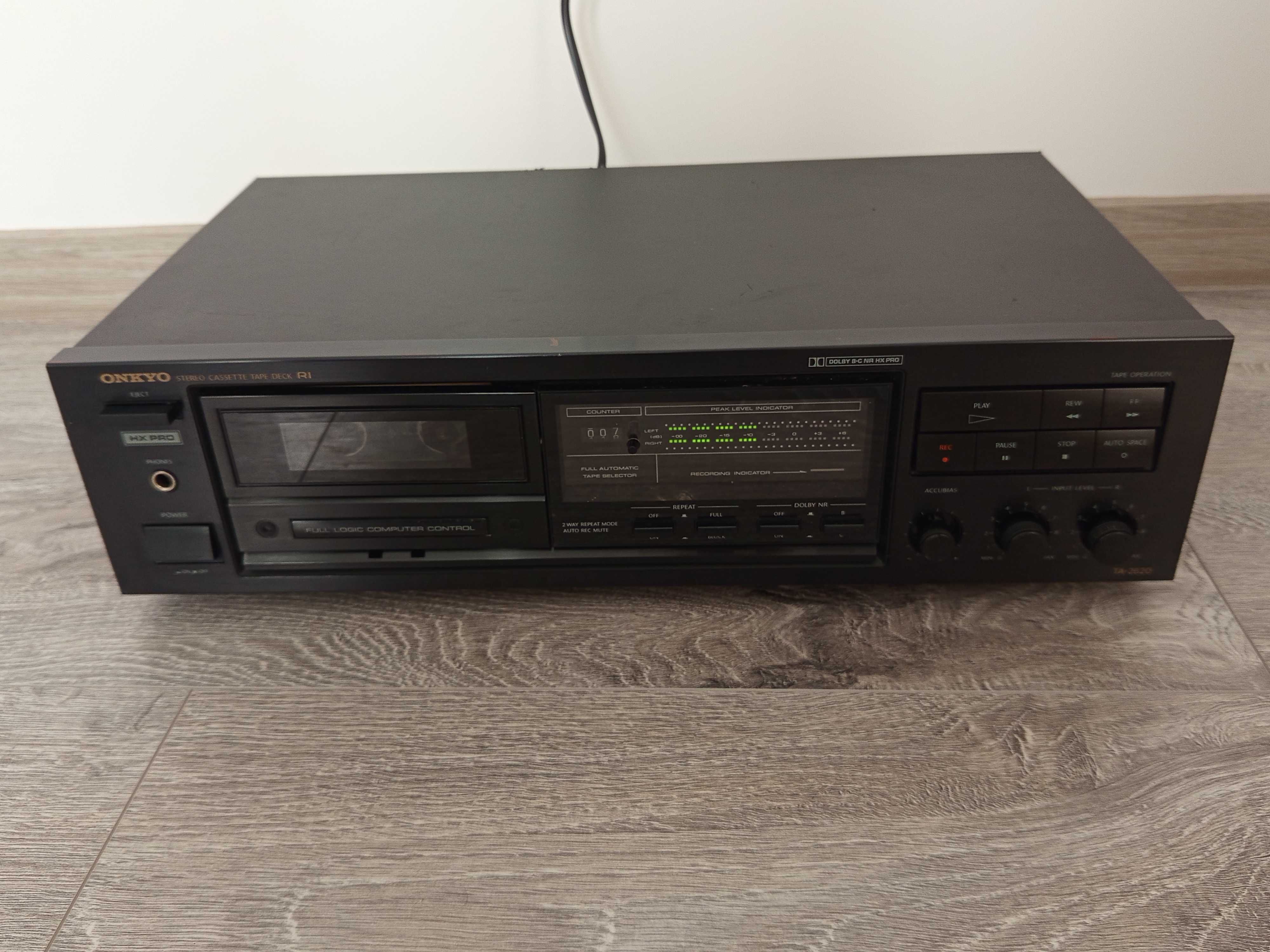Колекционерски дек Onkyo TA-2620