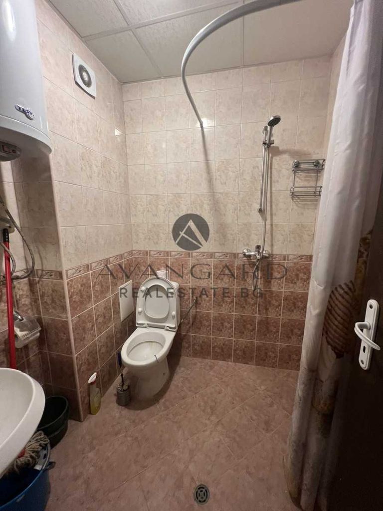Продава се Едностаен апартамент в Пловдив, Център - 41 кв.м за 1903 €/кв.м - Снимка #3