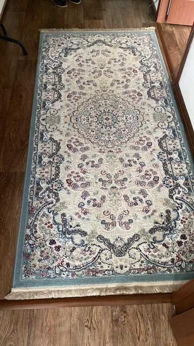 Продам мебель стол