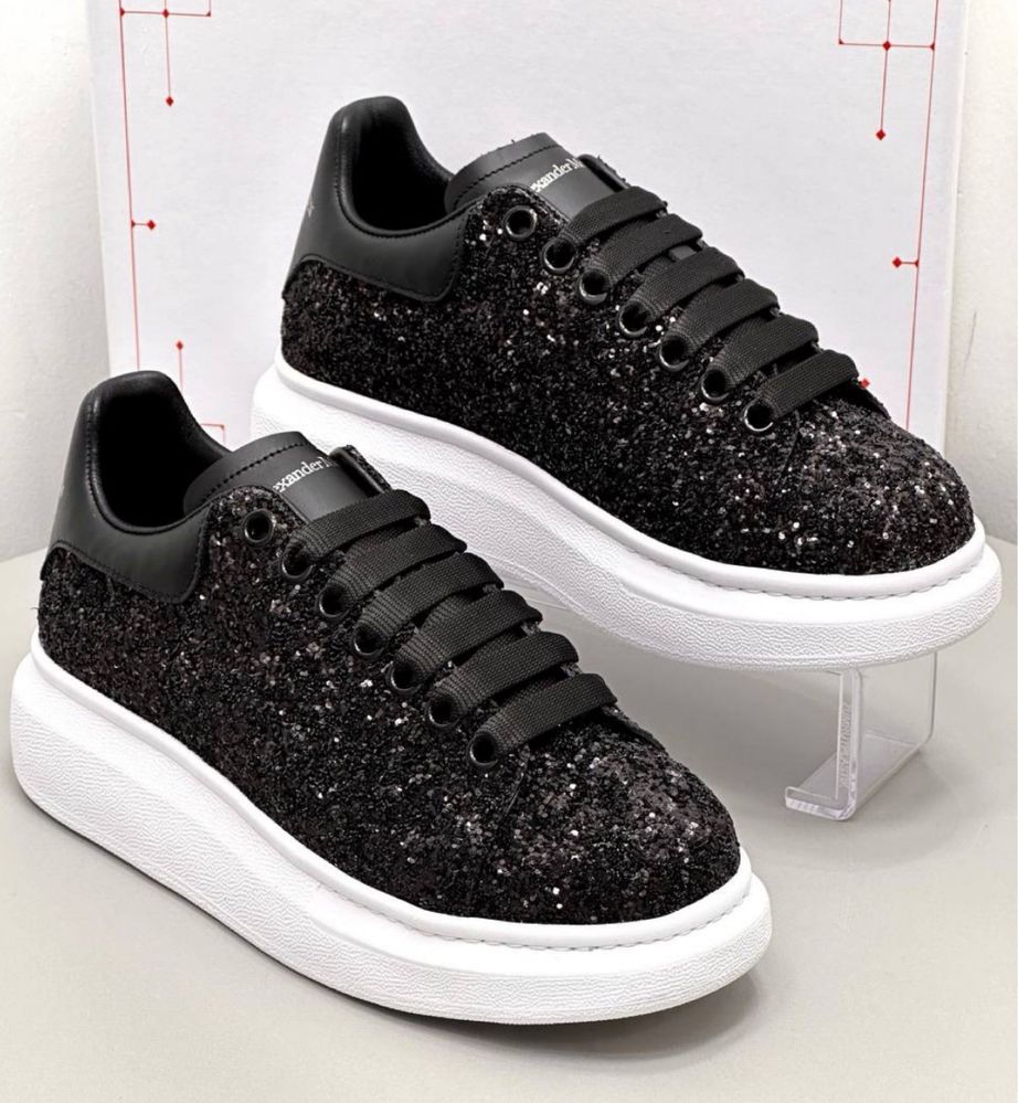 Tenisi negri alexander mcqueen cu sclipici 36-40