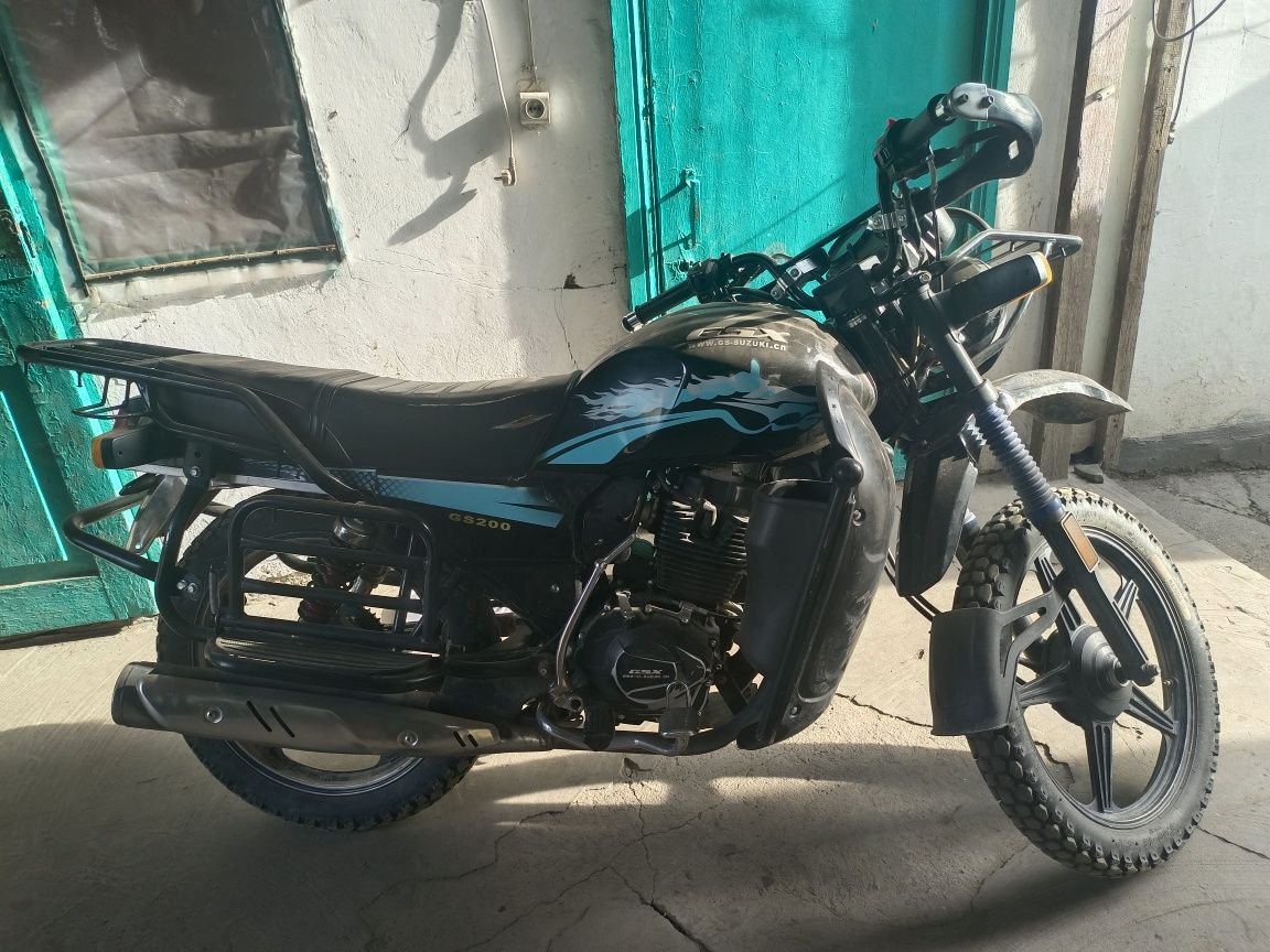 Продам мотоцикл  GSX