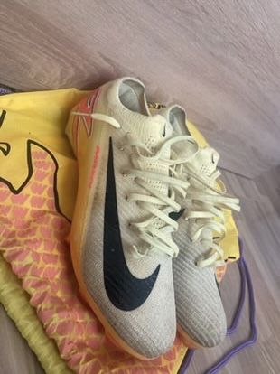 Nike Zoom Air Mercurial Vapor 16 pro