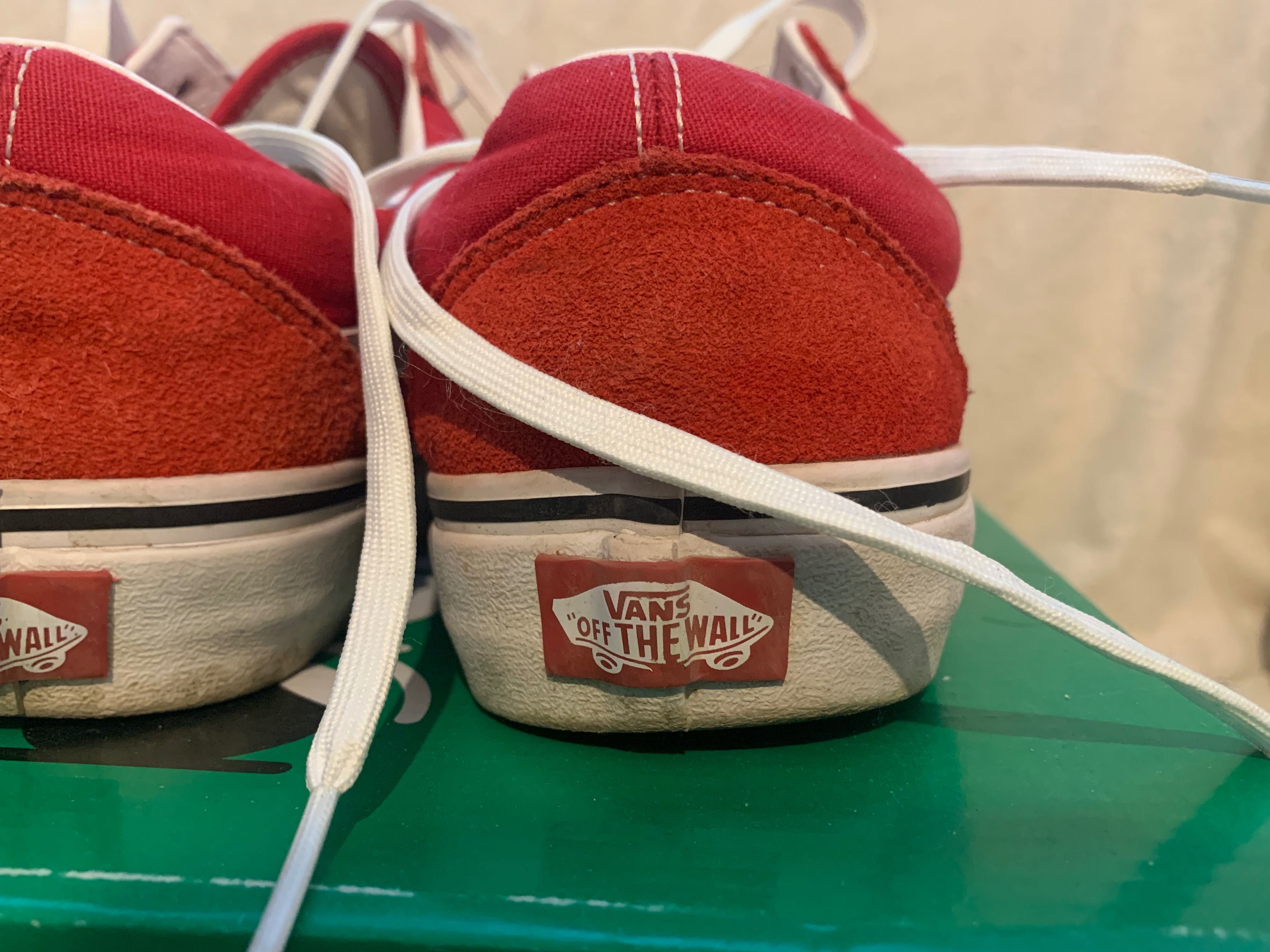 Обувки vans- червени