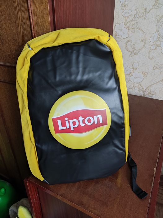 Рюкзак с множеством отделов