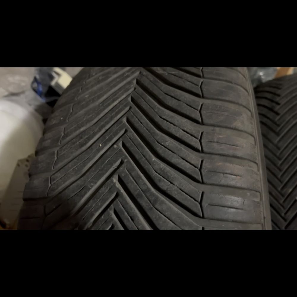 Оригинальные шины от Michelin (18d) . Michelin original shinalar (18д)