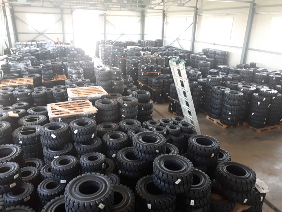 Anvelopa plina SOLIDEAL Rodaco 21x8-9 Quick stivuitor LINDE