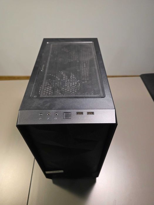 Кутия Fractal Design Meshify - C Mini, micro ATX, с прозрачен капак