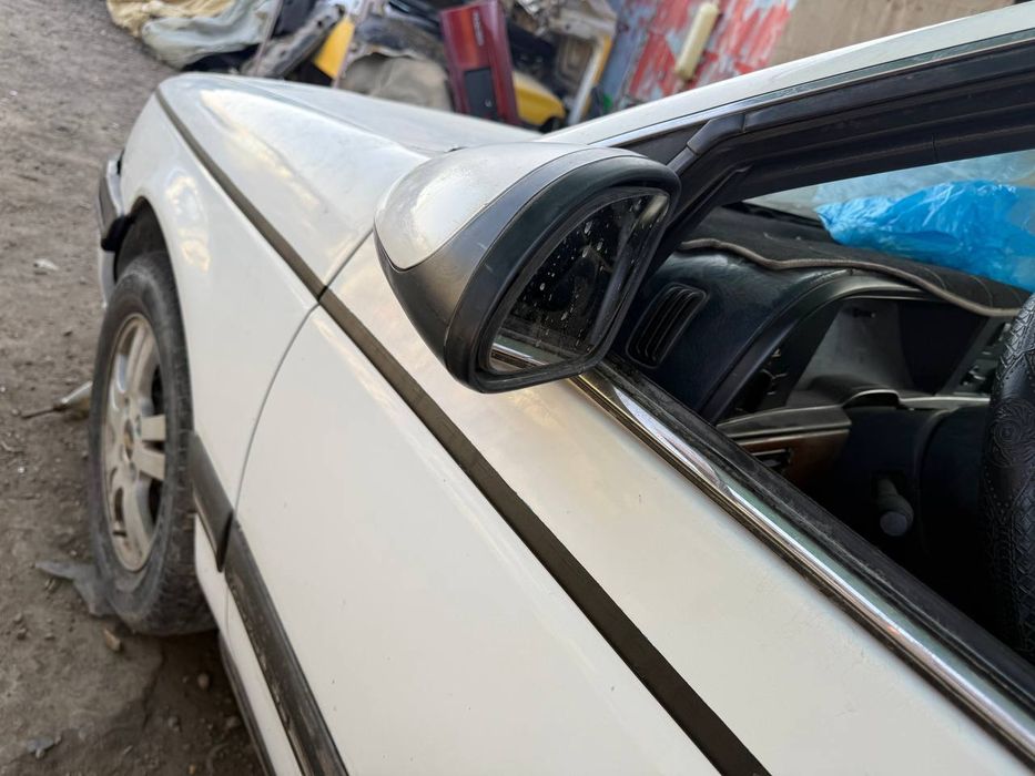 Дверь от форд таурус