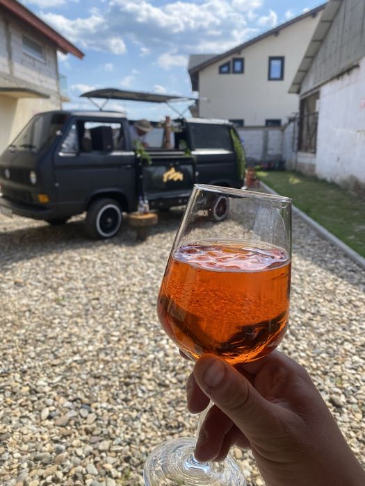 Bar mobil, masina evenimente, coktail, bere dozator, shoturi, cafea…