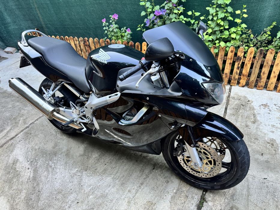 Vand Honda cbr 600