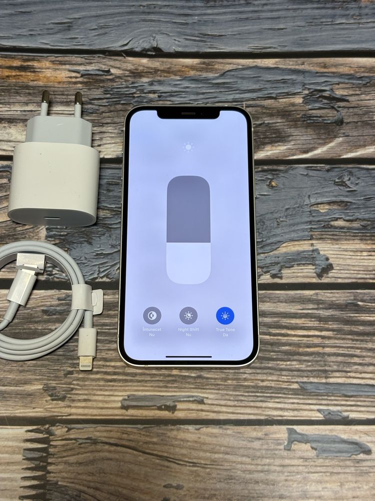 iPhone 12 white, 128GB, stare foarte buna