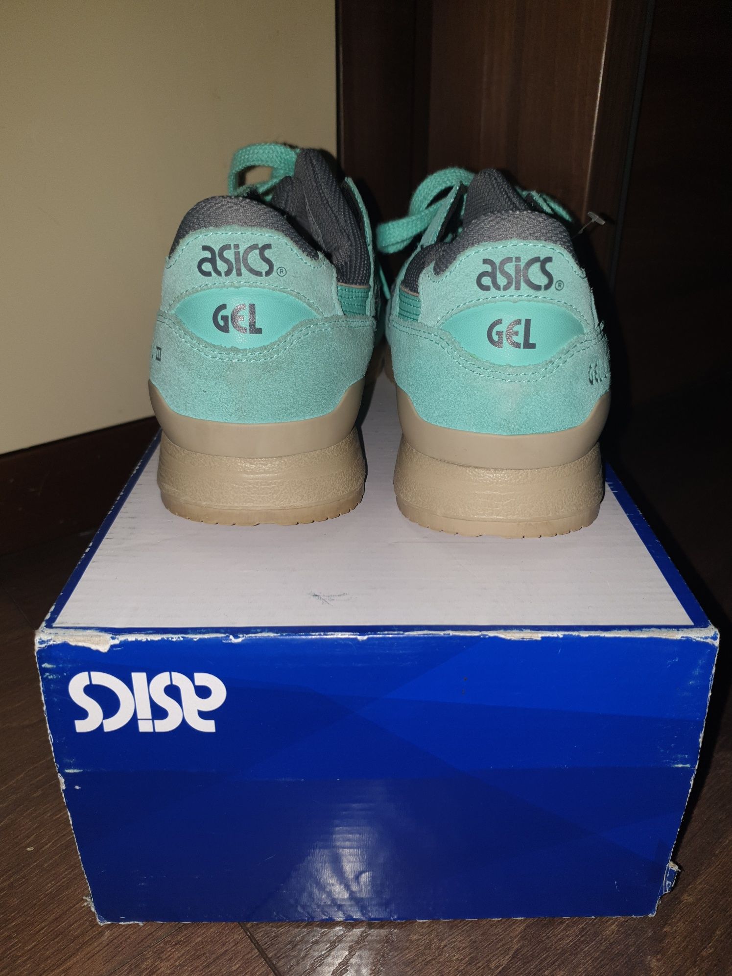 NOI Asics Gel-Lyte III EU39