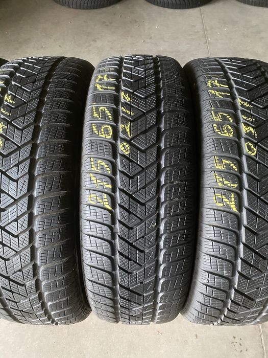 Anvelope iarna 215/65/17 Pirelli Scorpion Winter 215 65 17 R17