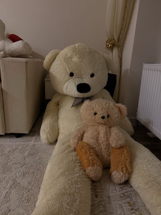 Качественная хорошая игрушка медведь