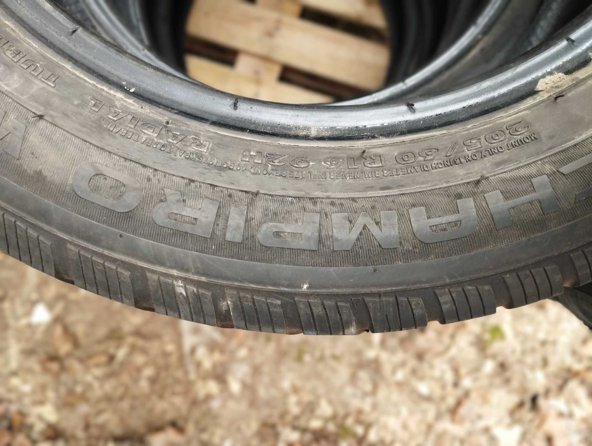 4x Anvelope CHAMPIRO 205/60/16