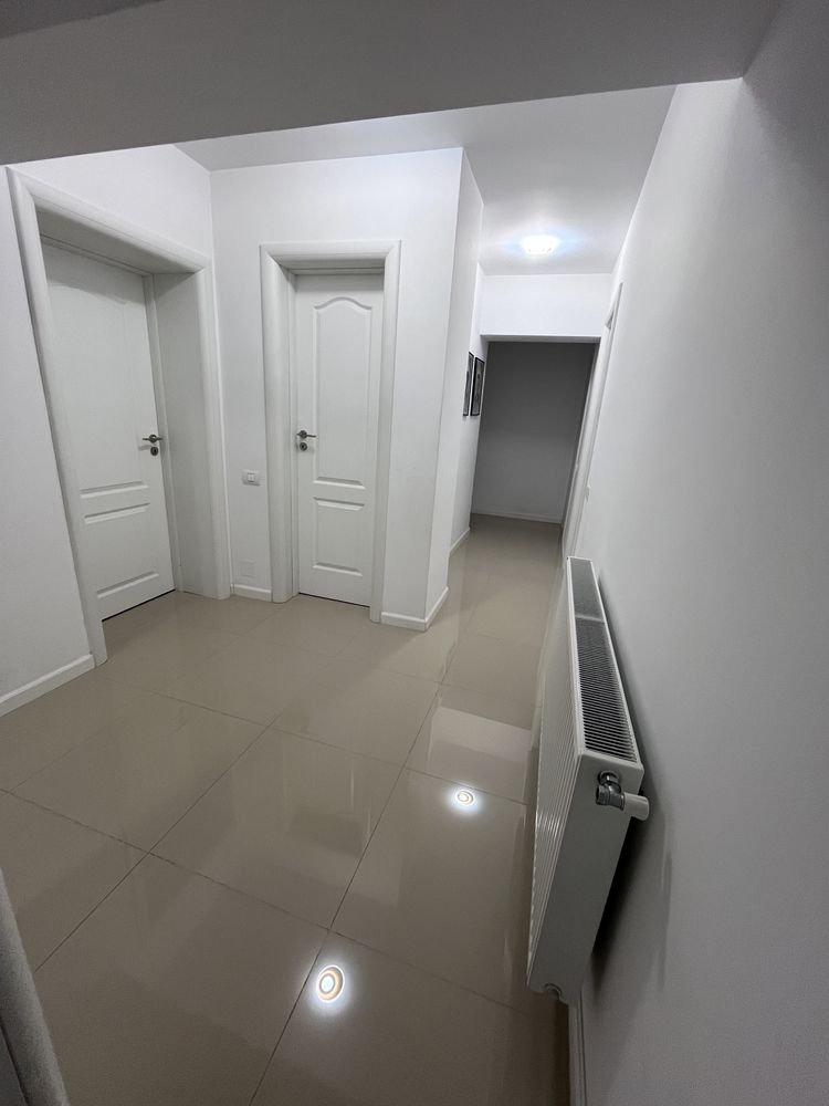 Proprietar Rahova , Vand apartament 4 decomandat, renovat total