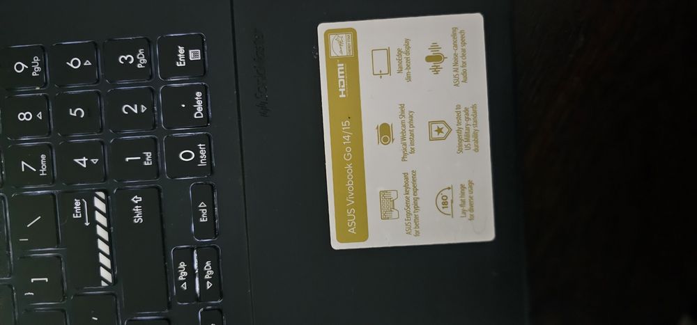 Laptop Asus Vivobook