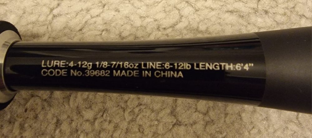 Vând lansete spinnig