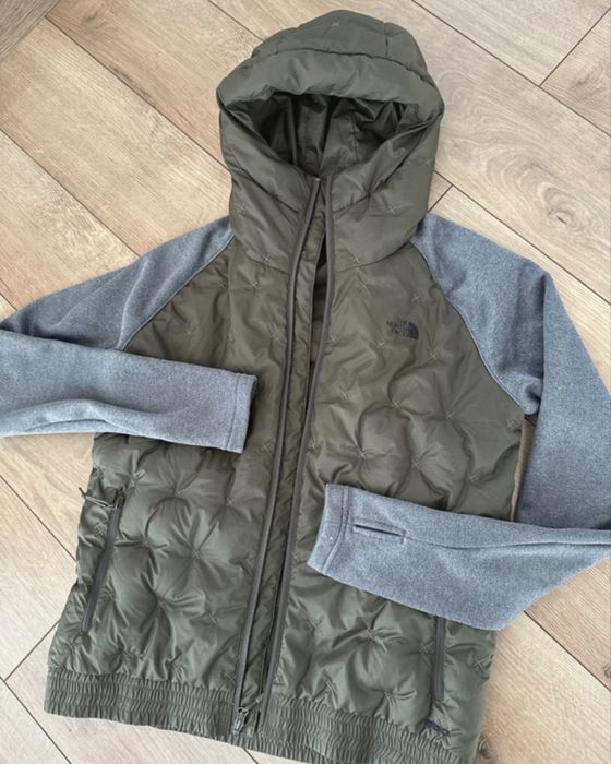 Jacheta The North Face originala din puf si pene