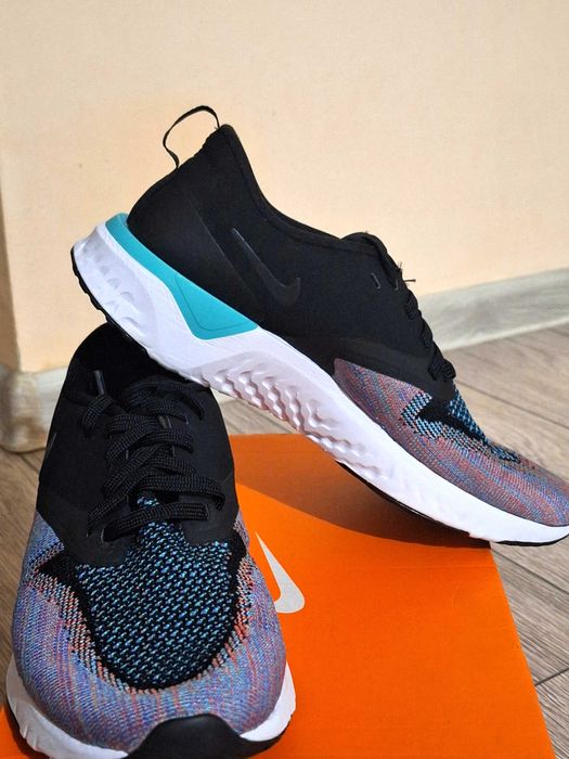 Оригинални дамски маратонки Nike Odyssey React 2 Flyknit