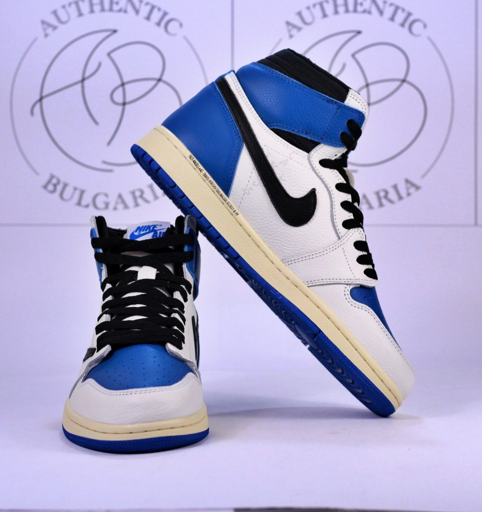 Nike Air Jordan 1 x Travis Scott, Travis Scott Fragment