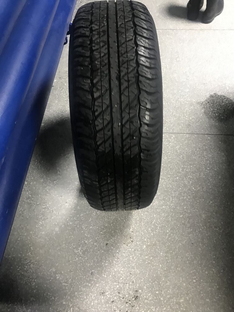 Продам  шину Dunlop AT20 . Размер 275/65/17. 1 шт